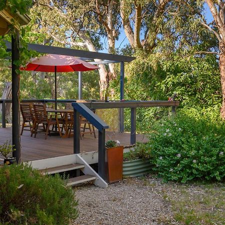 Friends At Mclaren Vale Bed & Breakfast Exterior photo